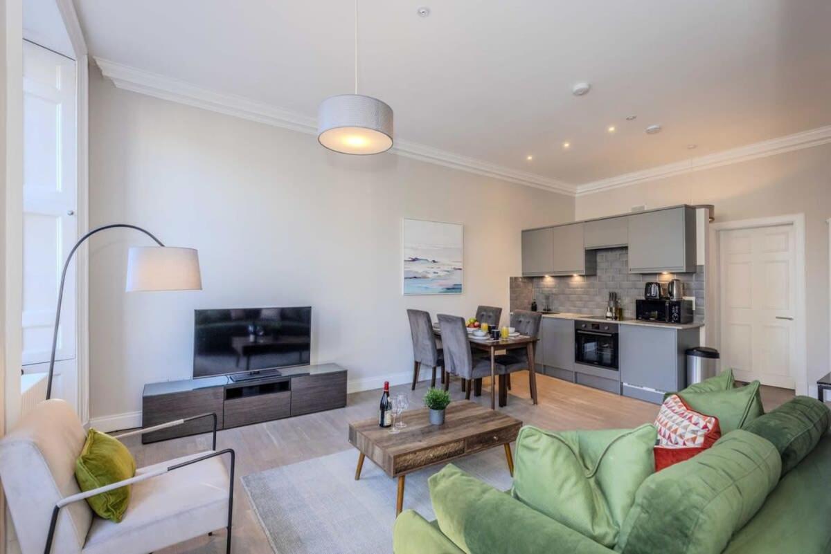 Dragon Suites - Edinburgh City Centre 2 Bed Apartment المظهر الخارجي الصورة