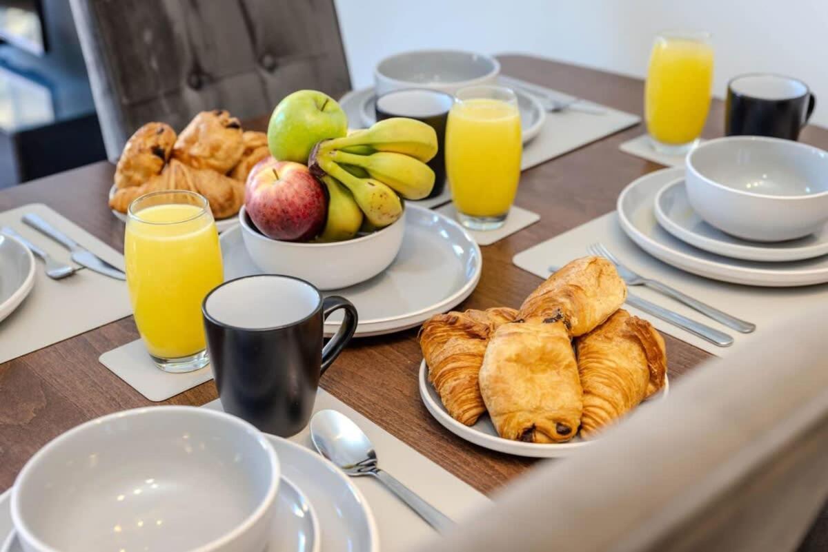 Dragon Suites - Edinburgh City Centre 2 Bed Apartment المظهر الخارجي الصورة